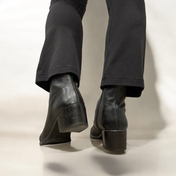 Classic Black Leather Heeled Zipper Ankle Boot - Picture 4 of 16